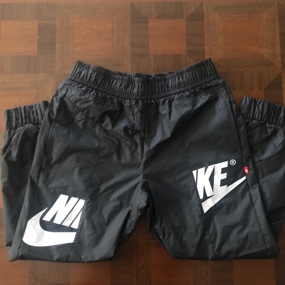 ❤️LAST ONE! NIKE: Windrunner pants - Picture 4 of 8